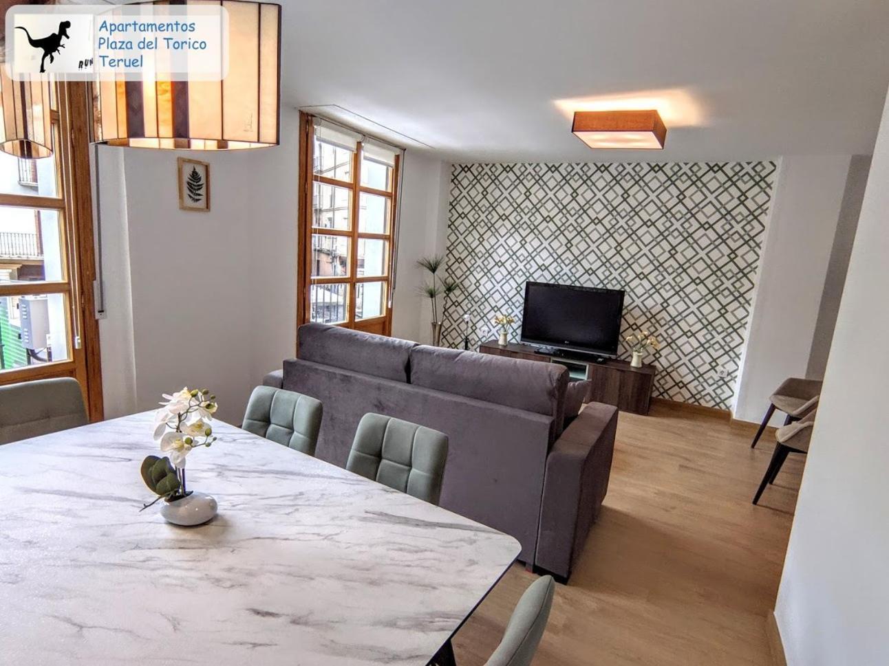 Apartamentos Plaza Del Torico Teruel Extérieur photo