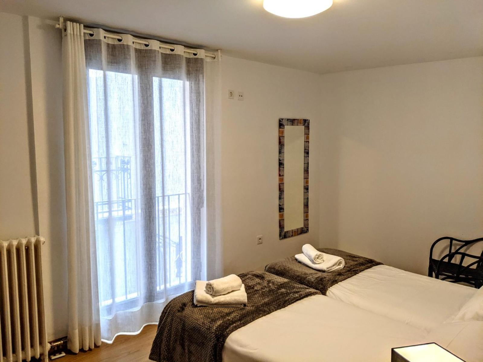 Apartamentos Plaza Del Torico Teruel Extérieur photo
