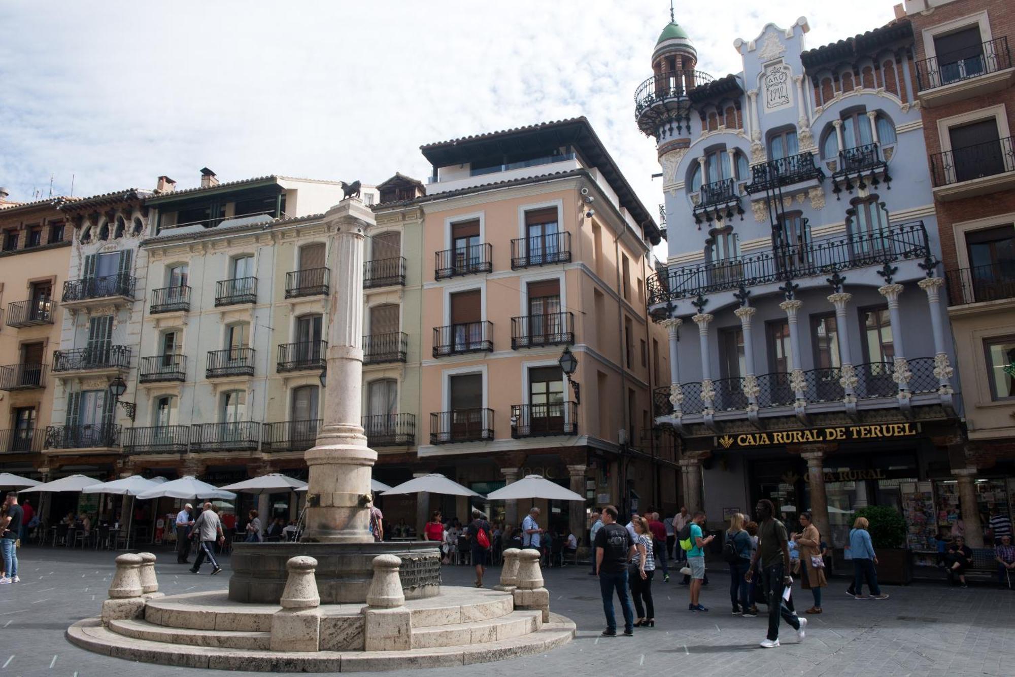 Apartamentos Plaza Del Torico Teruel Extérieur photo